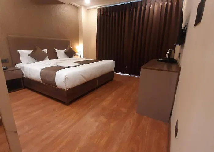 Hotel Blest Park